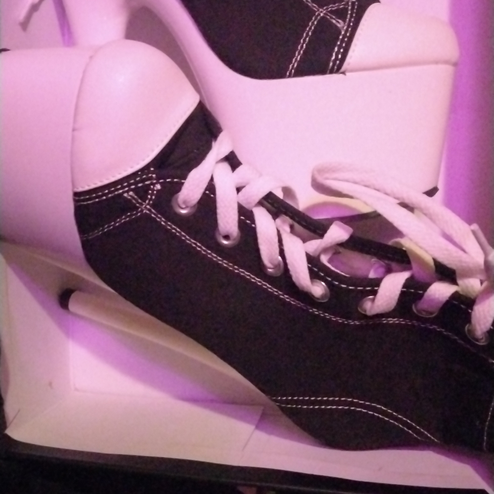 Pleaser Xtreme platform stripper heels